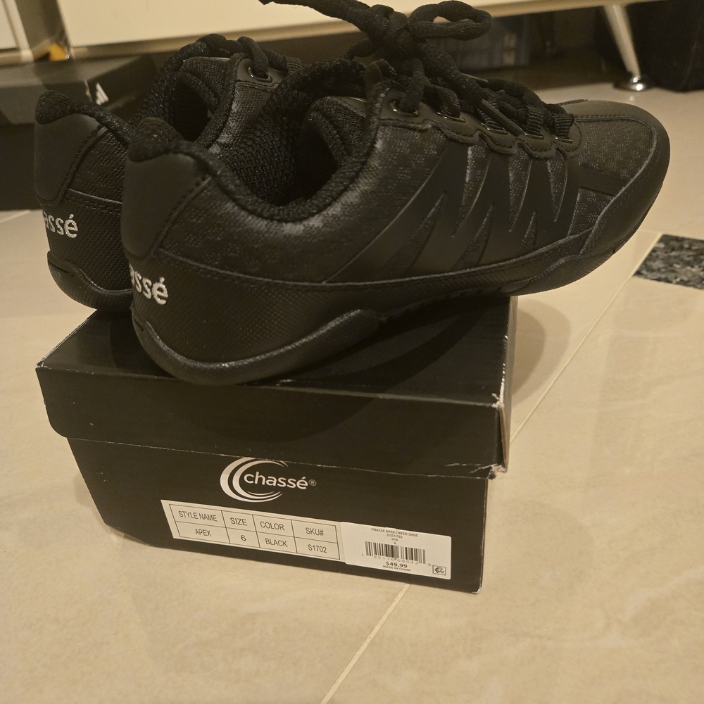 Black Chasse Apex Cheer Shoes - Picture 2 of 6